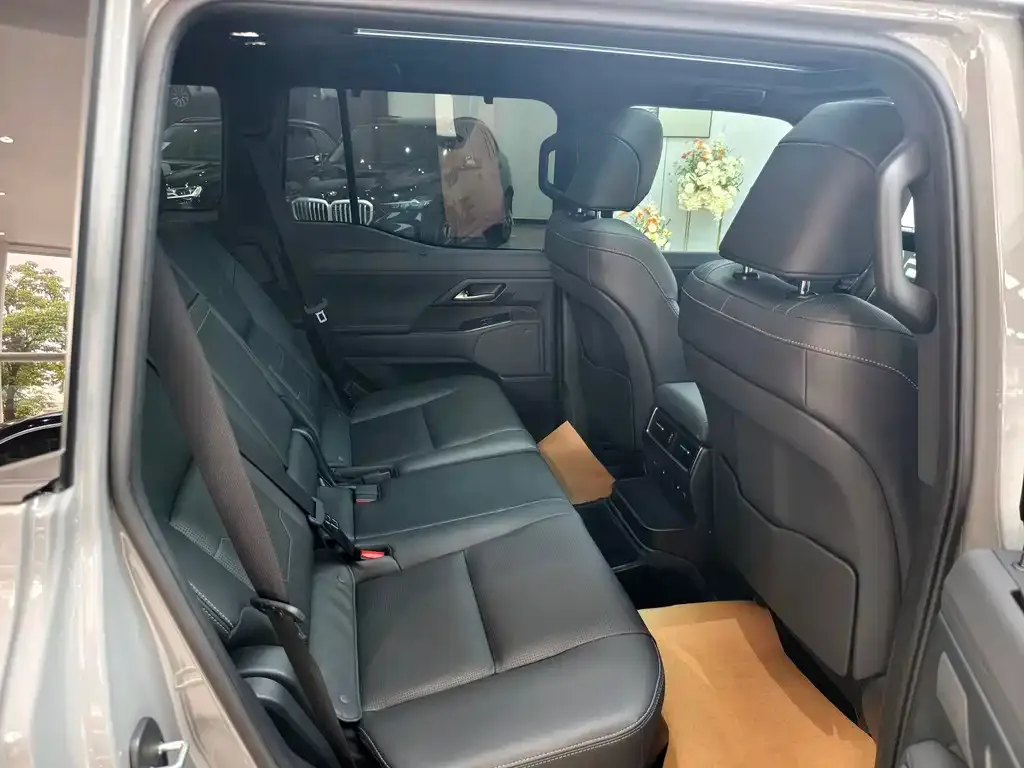 Lexus GX — фото 2