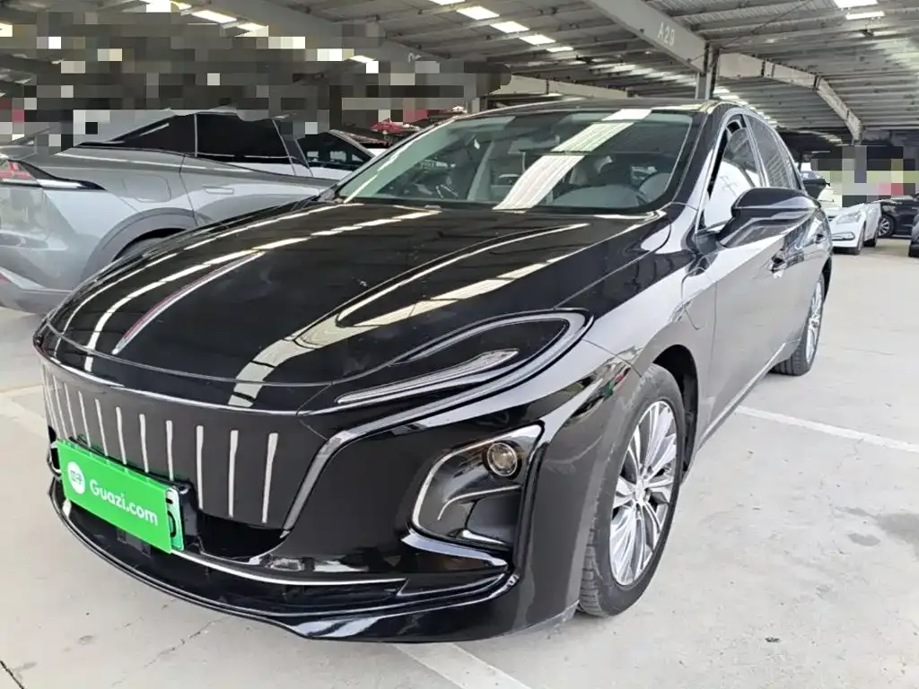 Hongqi E-QM5 — фото 4