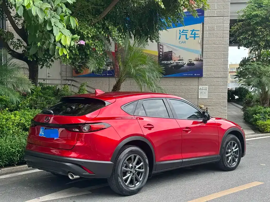 Mazda CX-4 — фото 8
