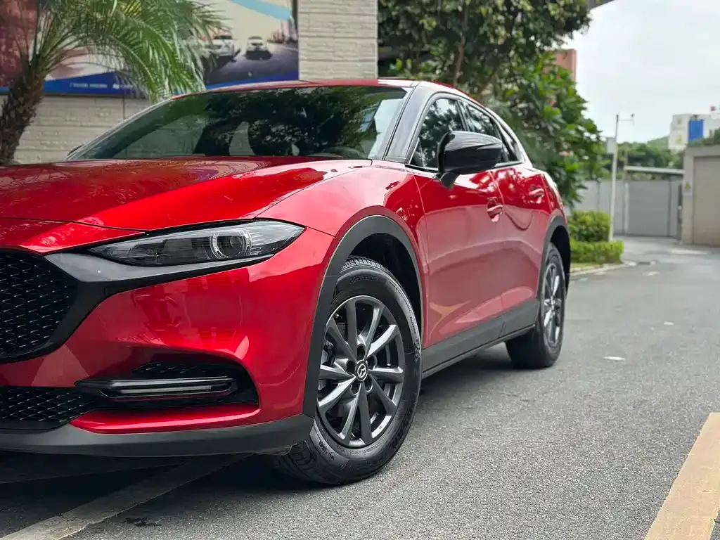 Mazda CX-4 — фото 3