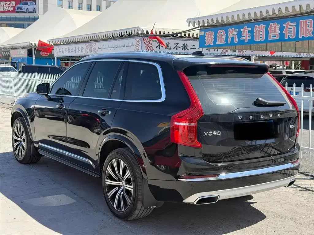 Volvo XC90 — фото 4
