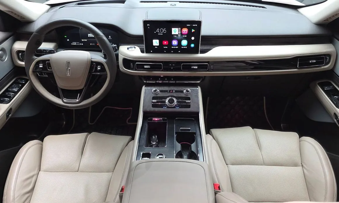 Lincoln Aviator — фото 10