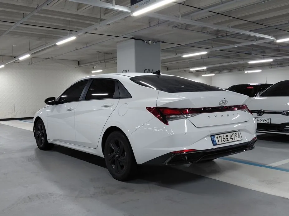 Hyundai AVANTE — фото 6