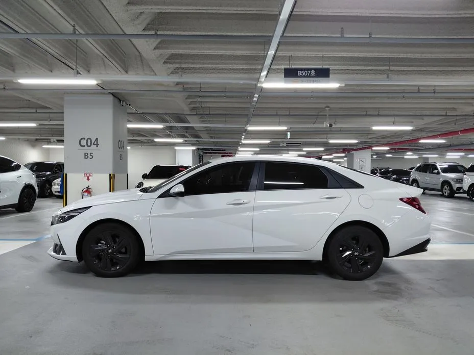 Hyundai AVANTE — фото 7