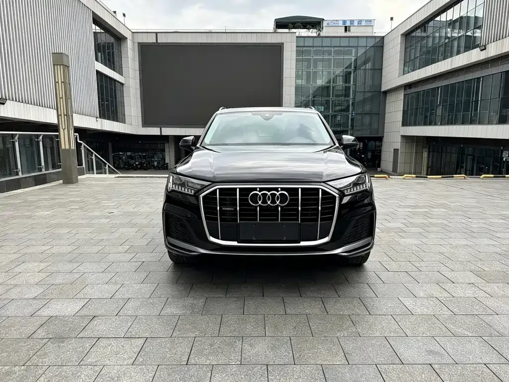 Audi Q7 — фото 4