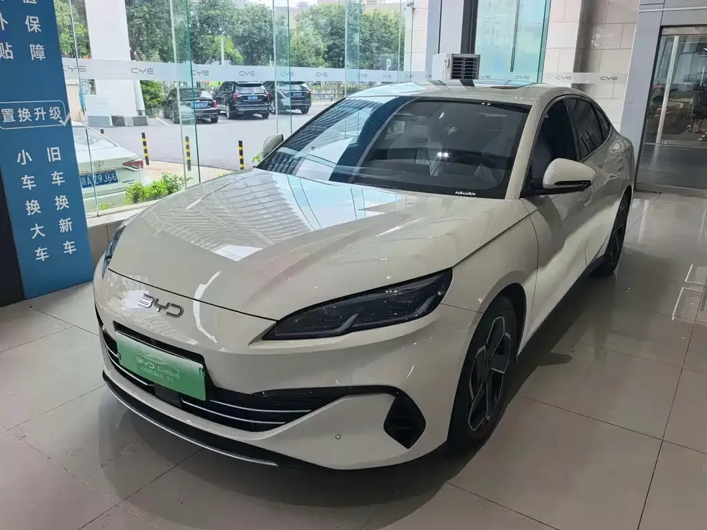 BYD Seal 06 — фото 1