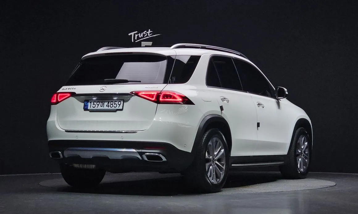 Mercedes-Benz GLE-Class — фото 5