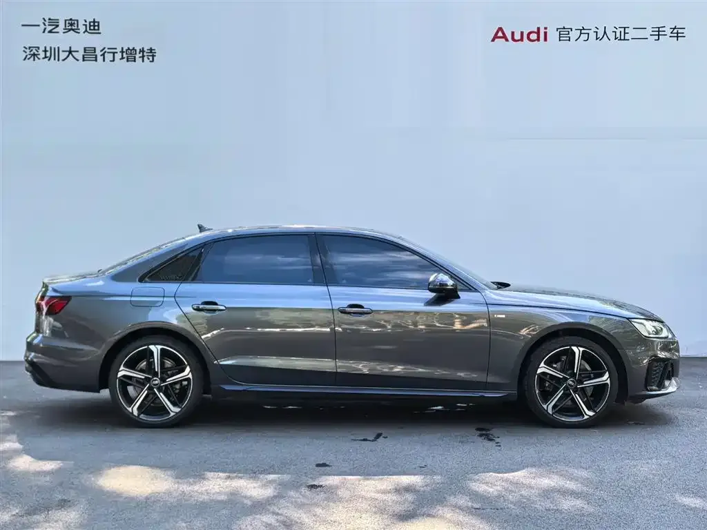 Audi A4L — фото 5