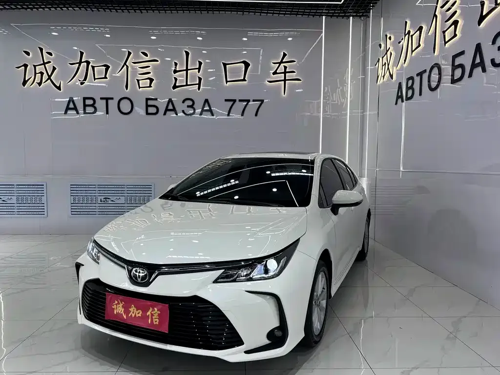 Toyota Corolla — фото 1