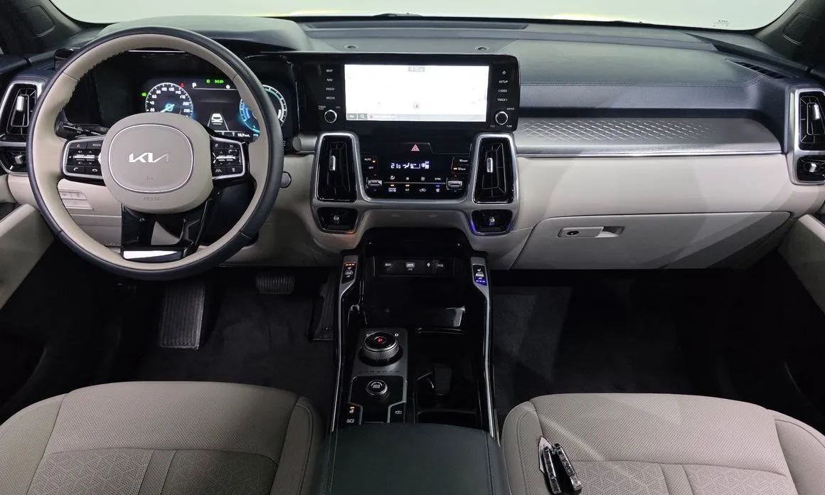 Kia Sorento — фото 7
