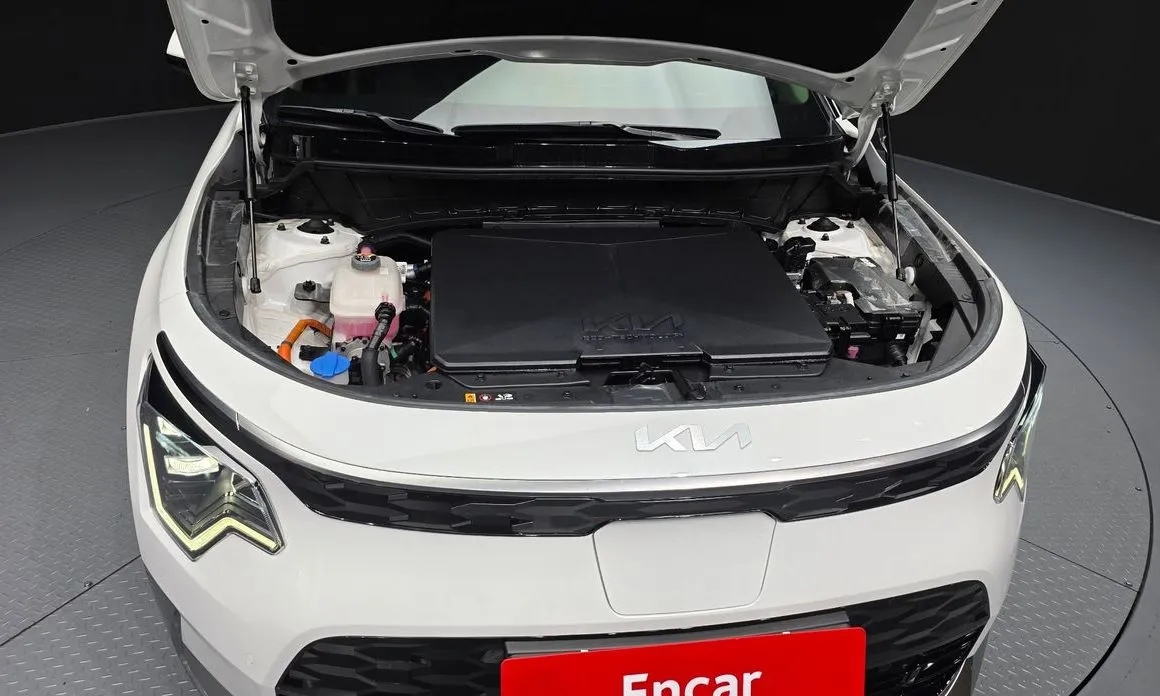 Kia Niro — фото 10