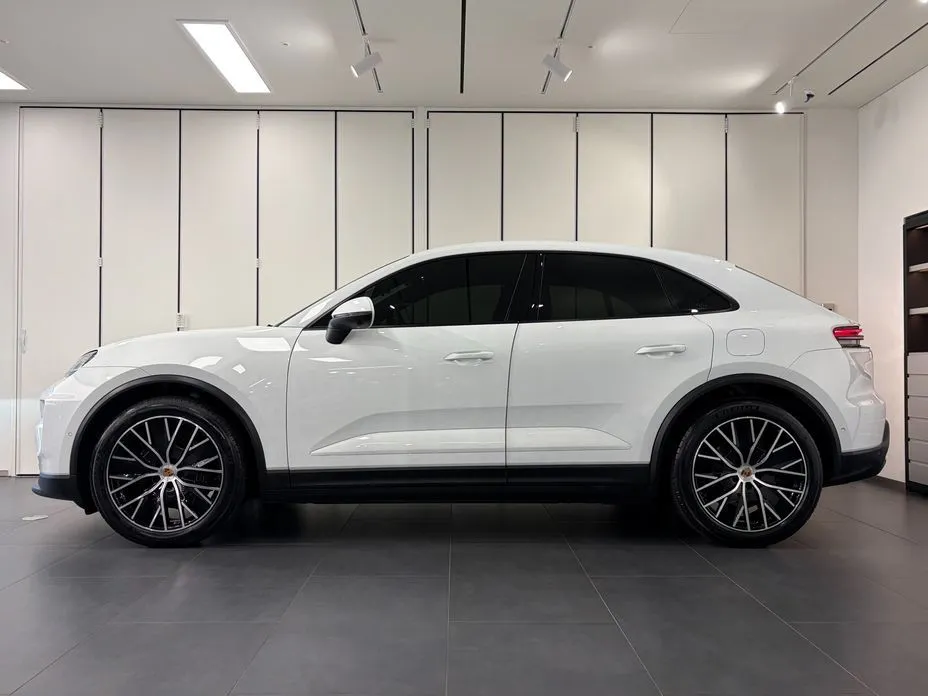 Porsche Macan — фото 6