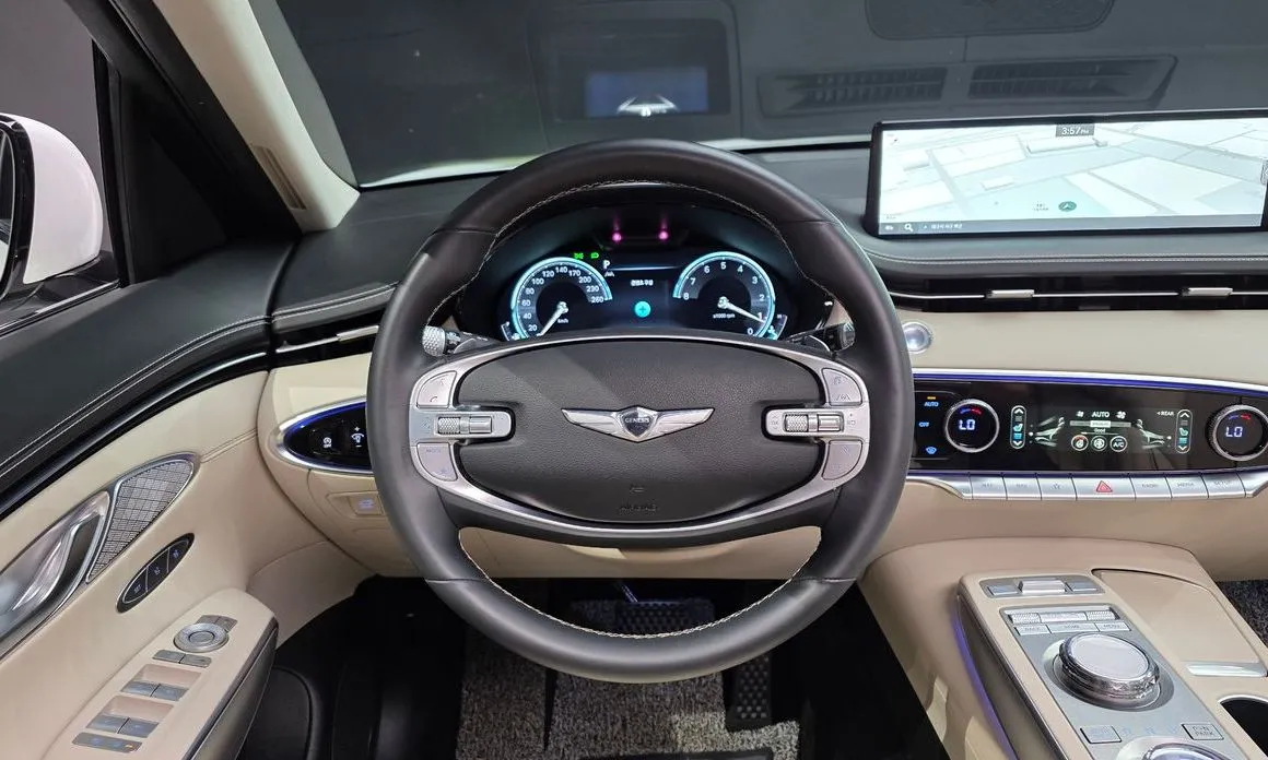 Genesis GV70 — фото 10