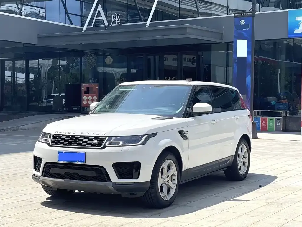 Land Rover Sport — фото 1