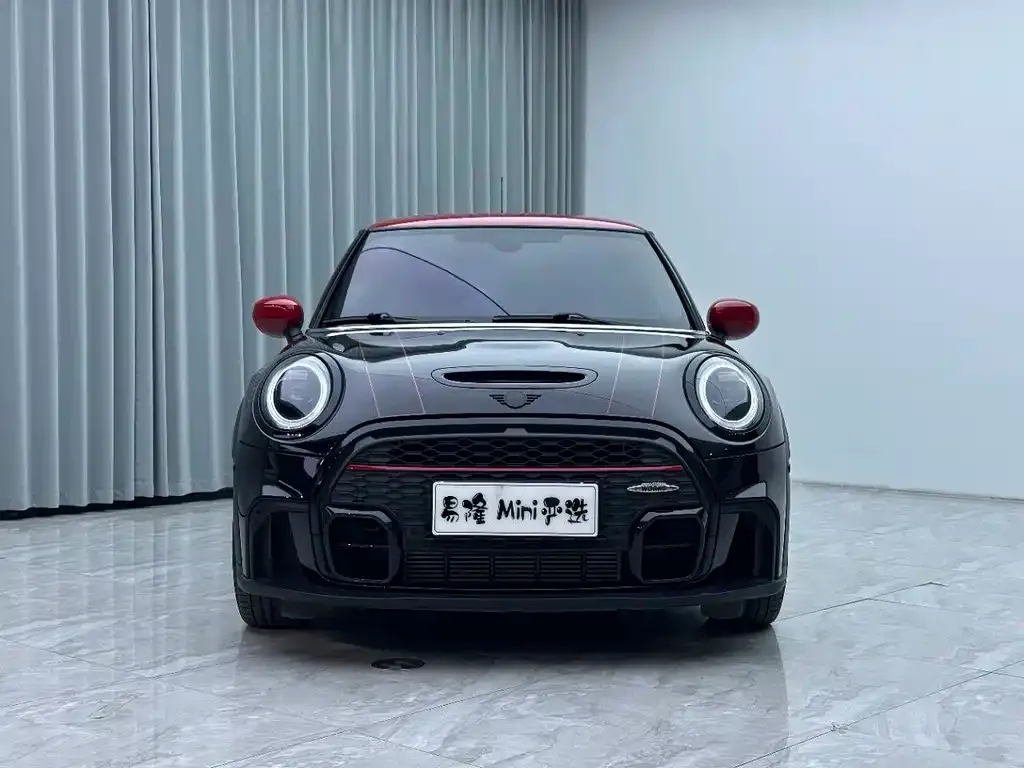 MINI JCW (John Cooper Works) — фото 4