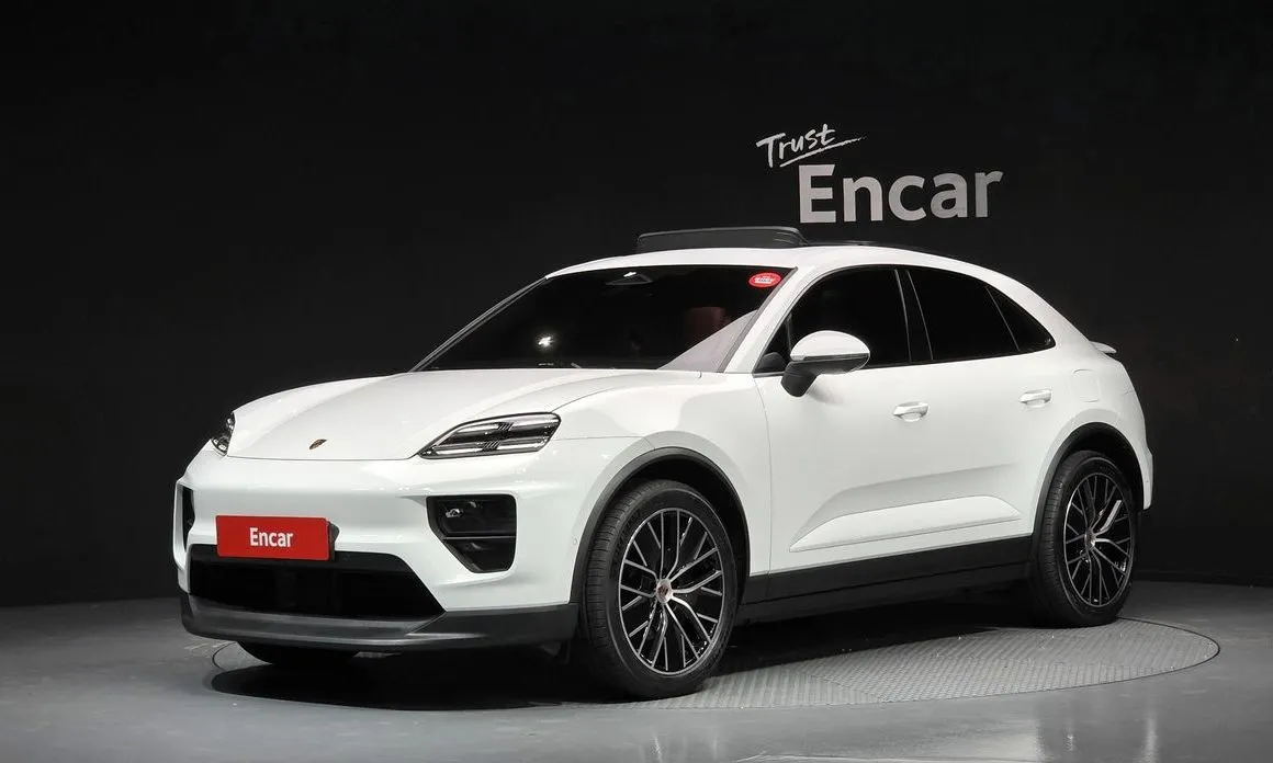 Porsche Macan — фото 1