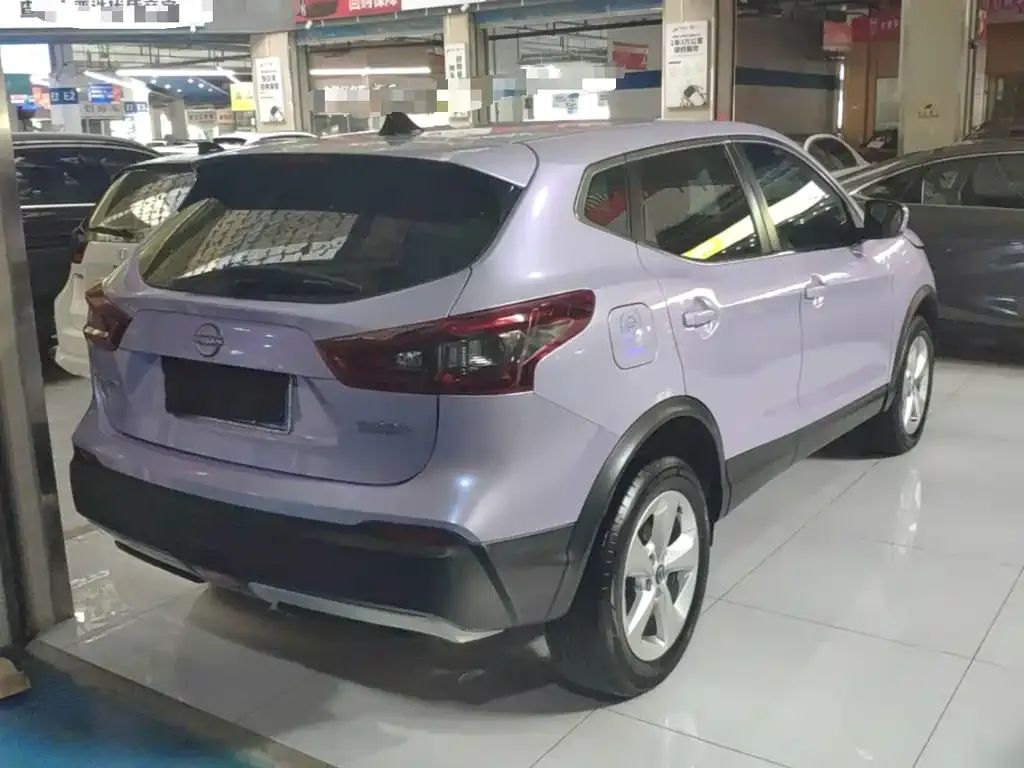 Nissan Qashqai — фото 5