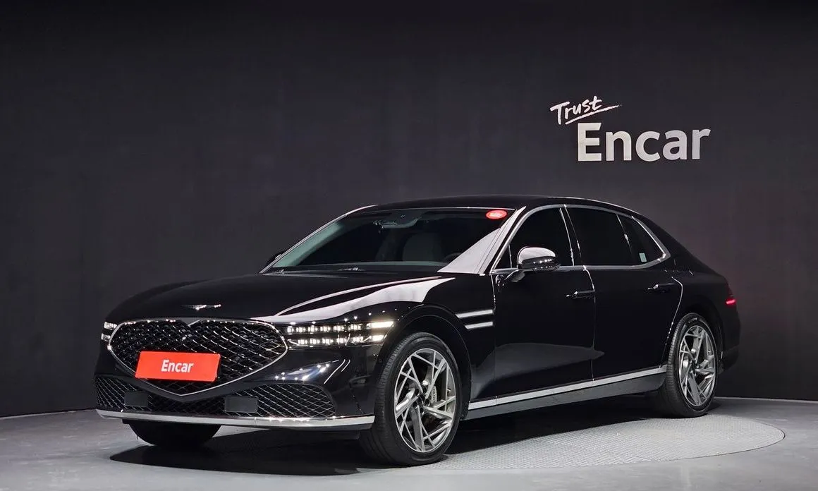 Genesis G90 — фото 1
