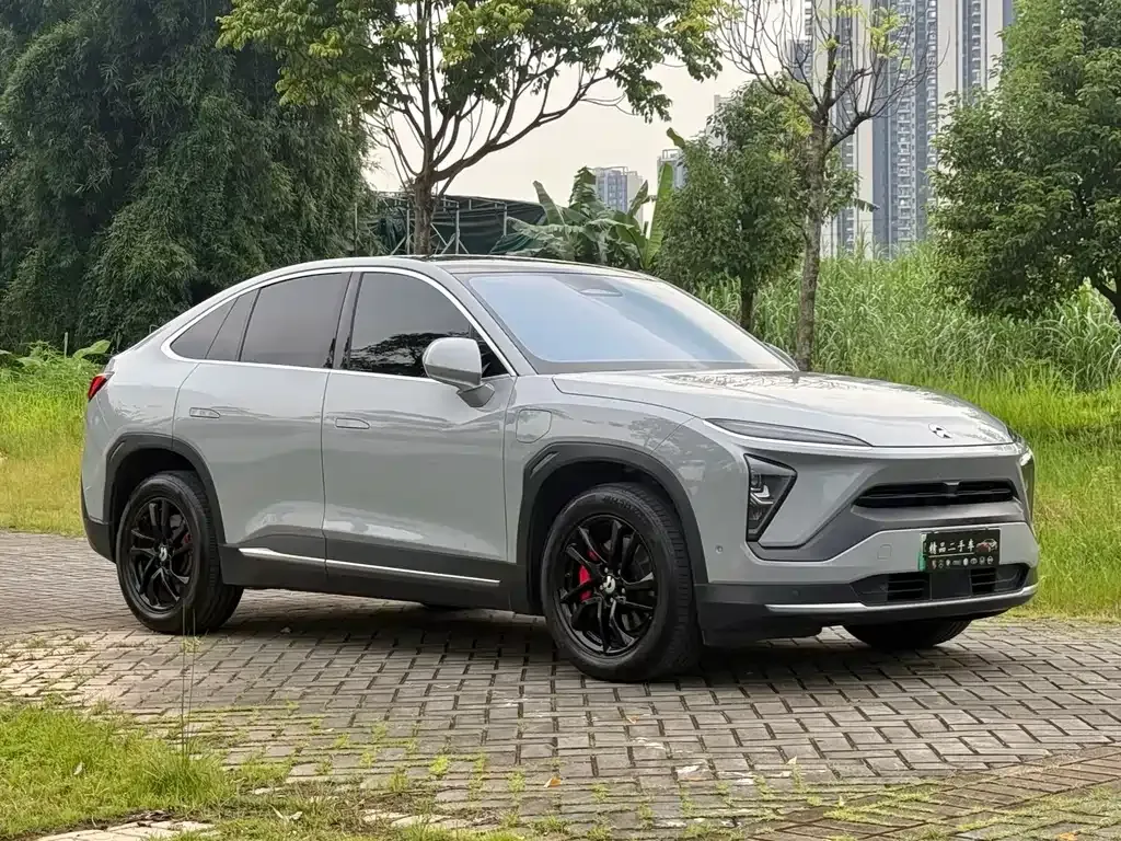 NIO EC6 — фото 8