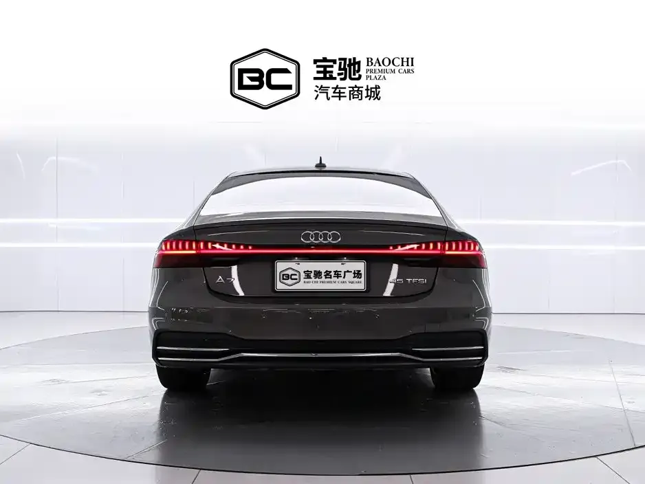 Audi A7 — фото 9