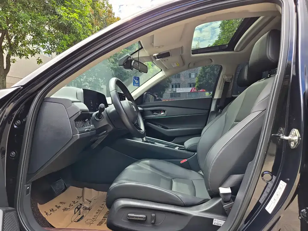 Honda Accord — фото 4