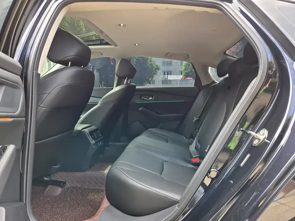 Honda Accord — фото 2
