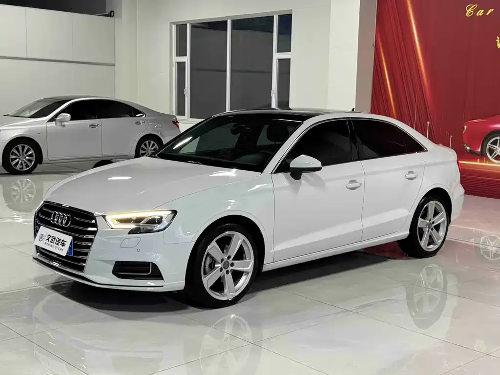Audi A3 — фото 2