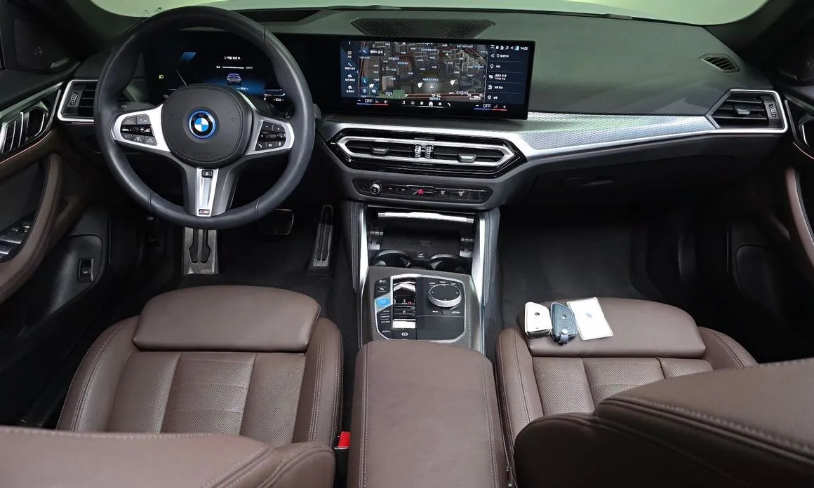 BMW i4 — фото 9