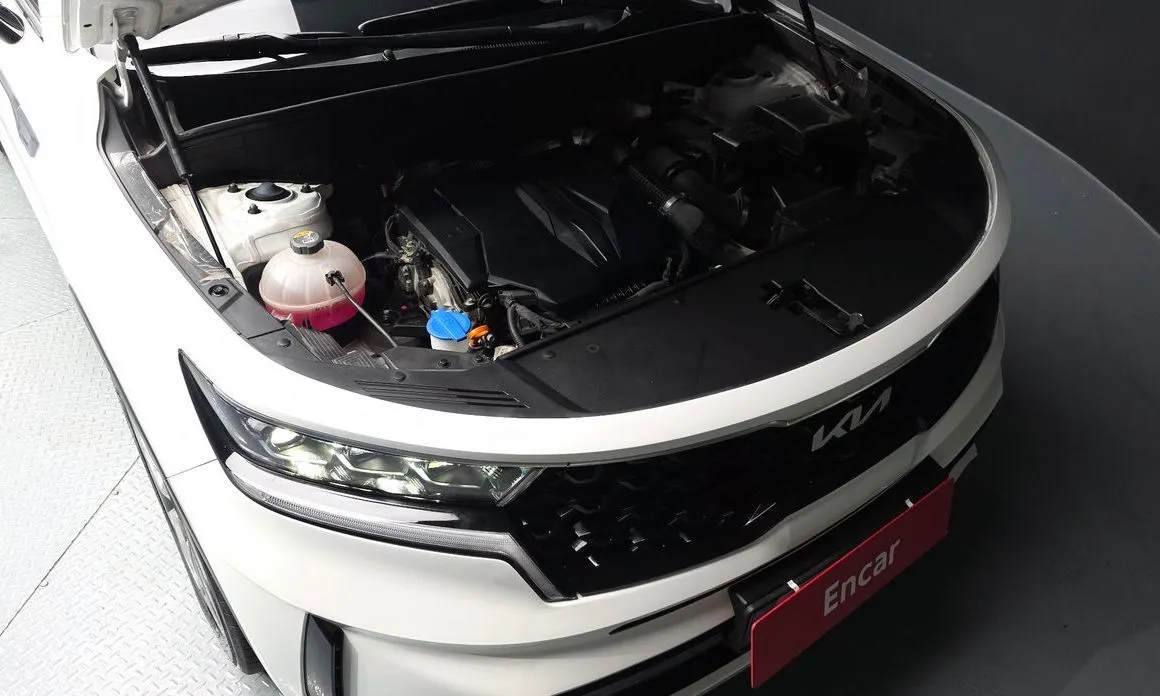 Kia Sorento — фото 9