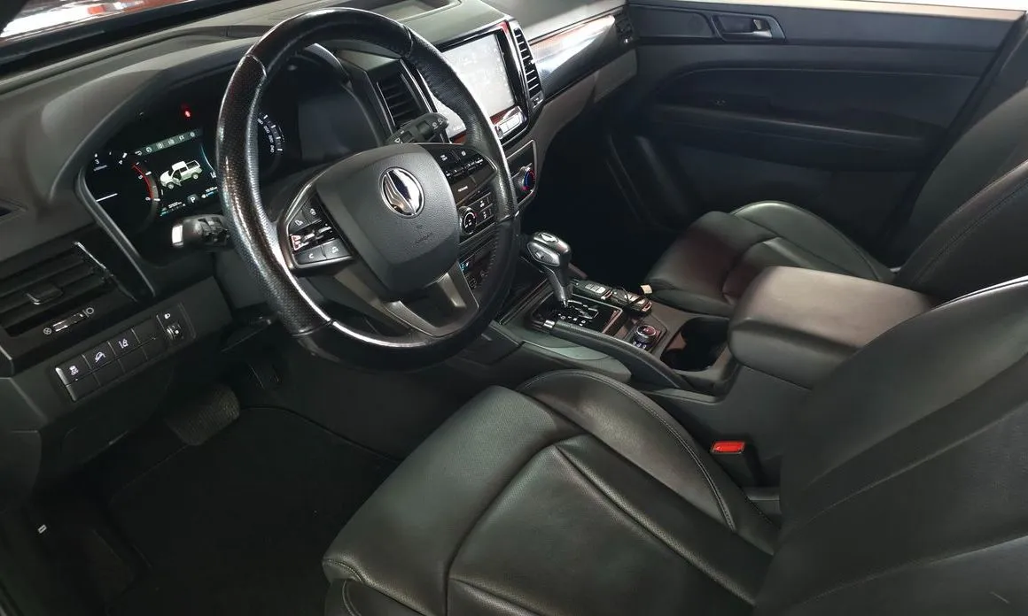 KG Mobility (Ssangyong) Rexton — фото 5
