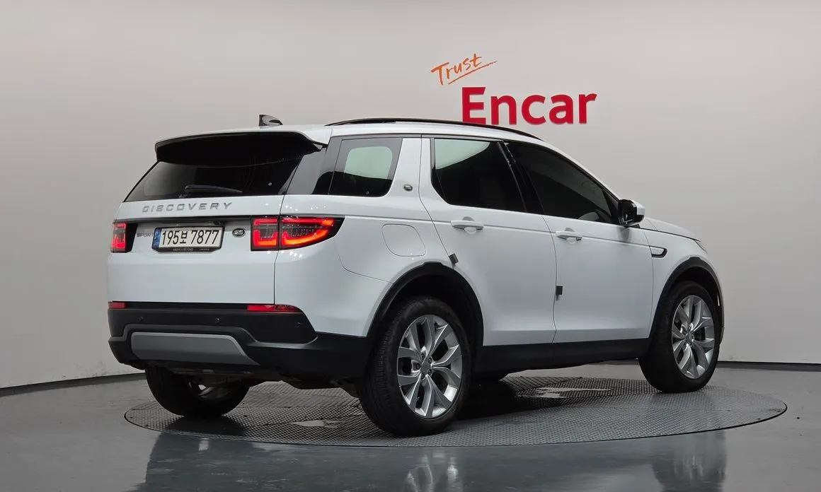Land Rover Discovery Sport — фото 3