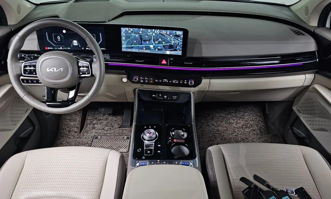Kia Carnival — фото 10