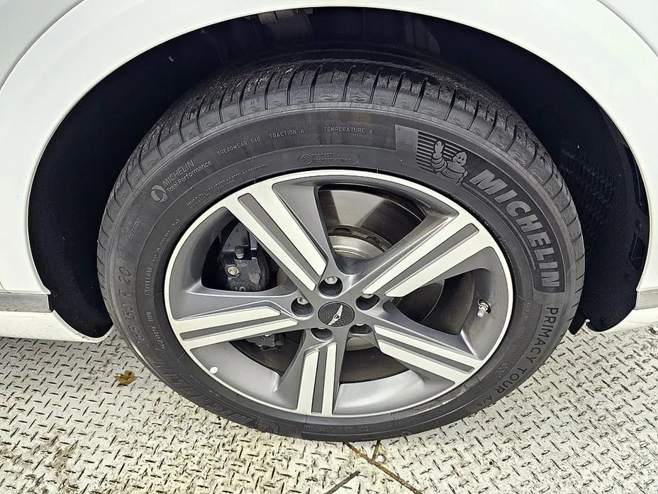 Genesis GV80 — фото 8