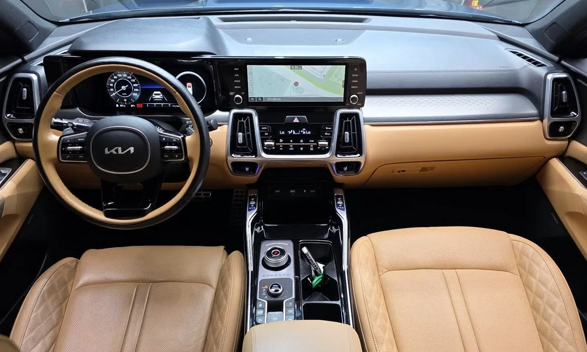 Kia Sorento — фото 8