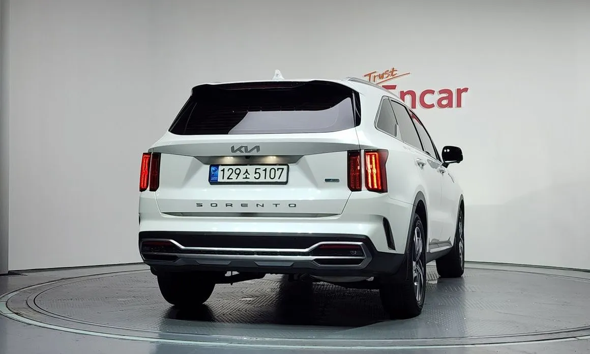 Kia Sorento — фото 3