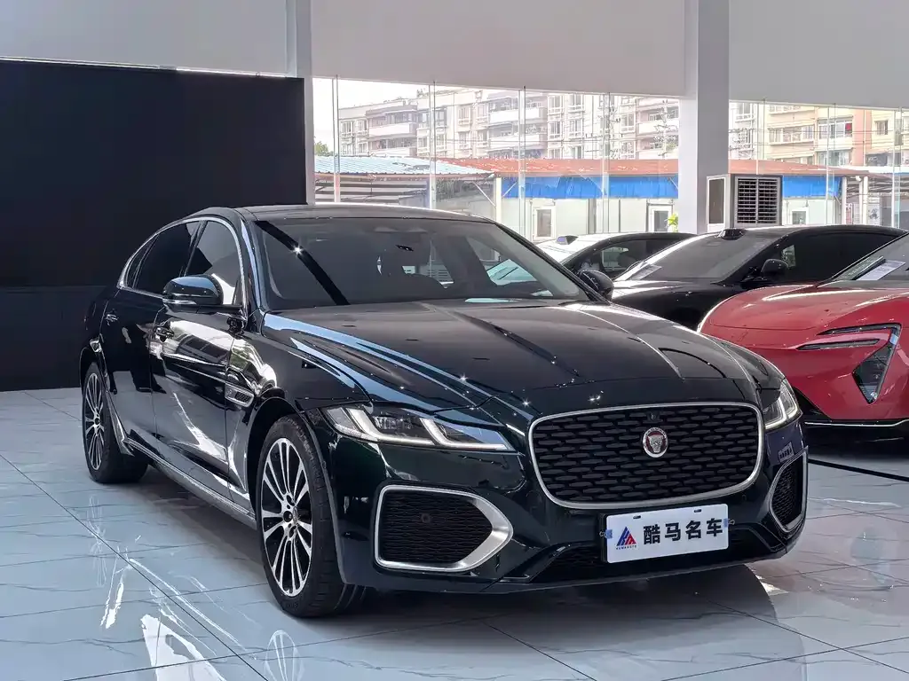 Jaguar XFL — фото 7