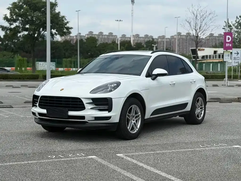 Porsche Macan — фото 7