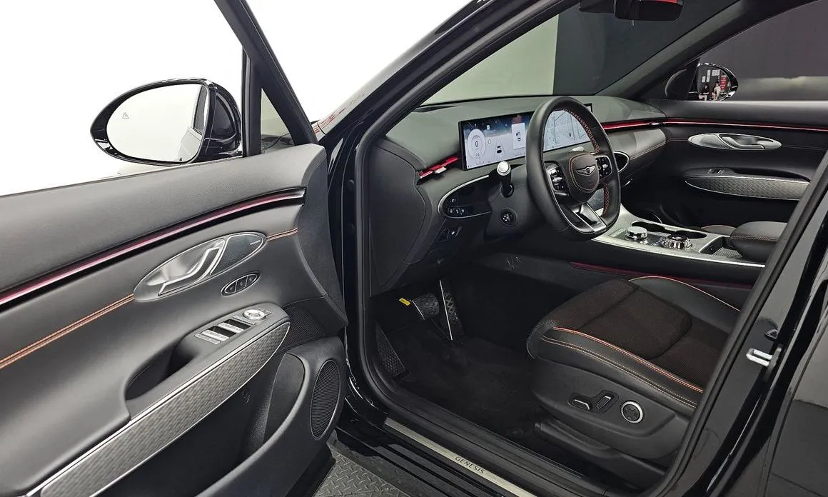 Genesis GV70 — фото 10