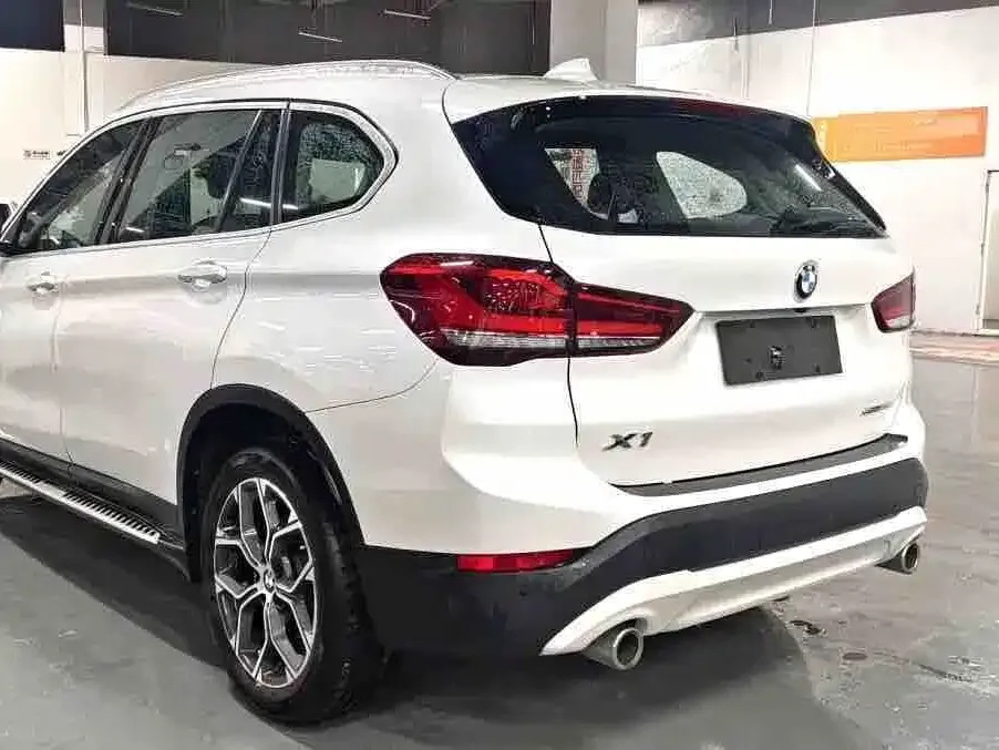 BMW X1 — фото 3