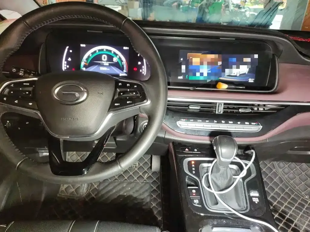 GAC Motor Trumpchi M6 — фото 10