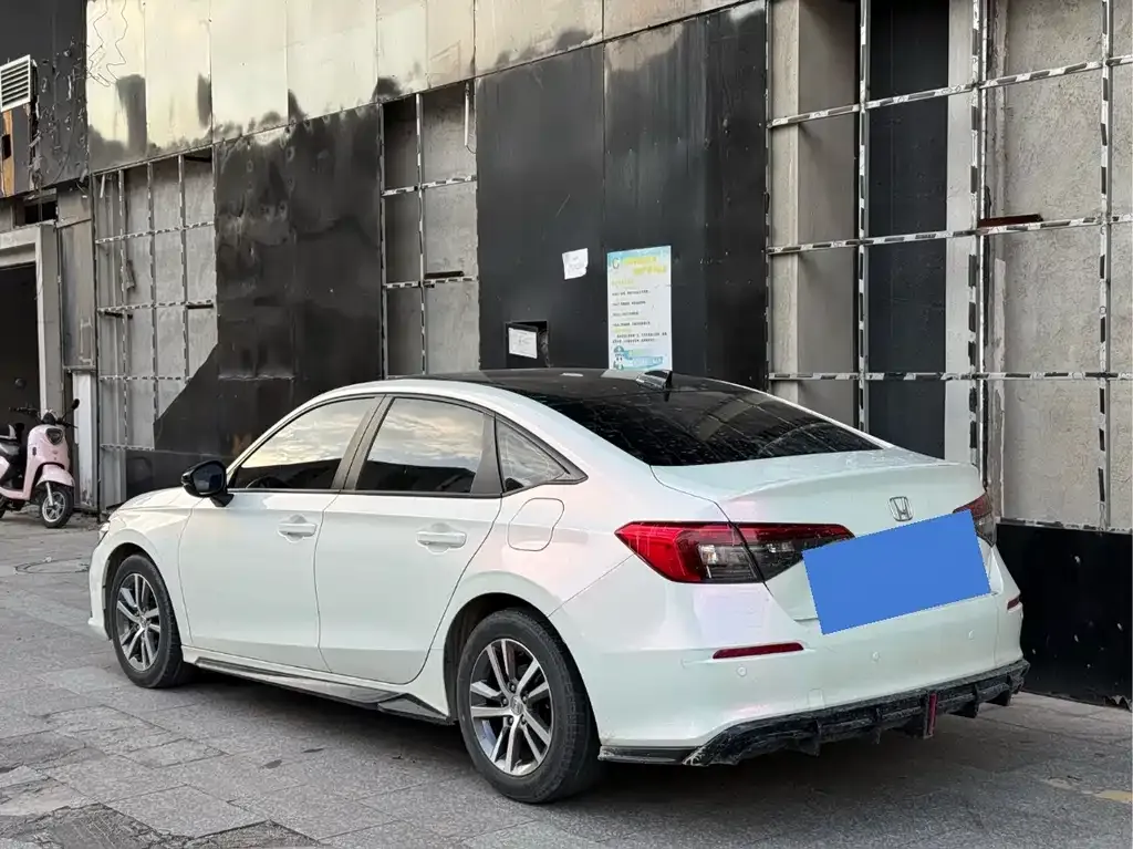 Honda Civic — фото 3