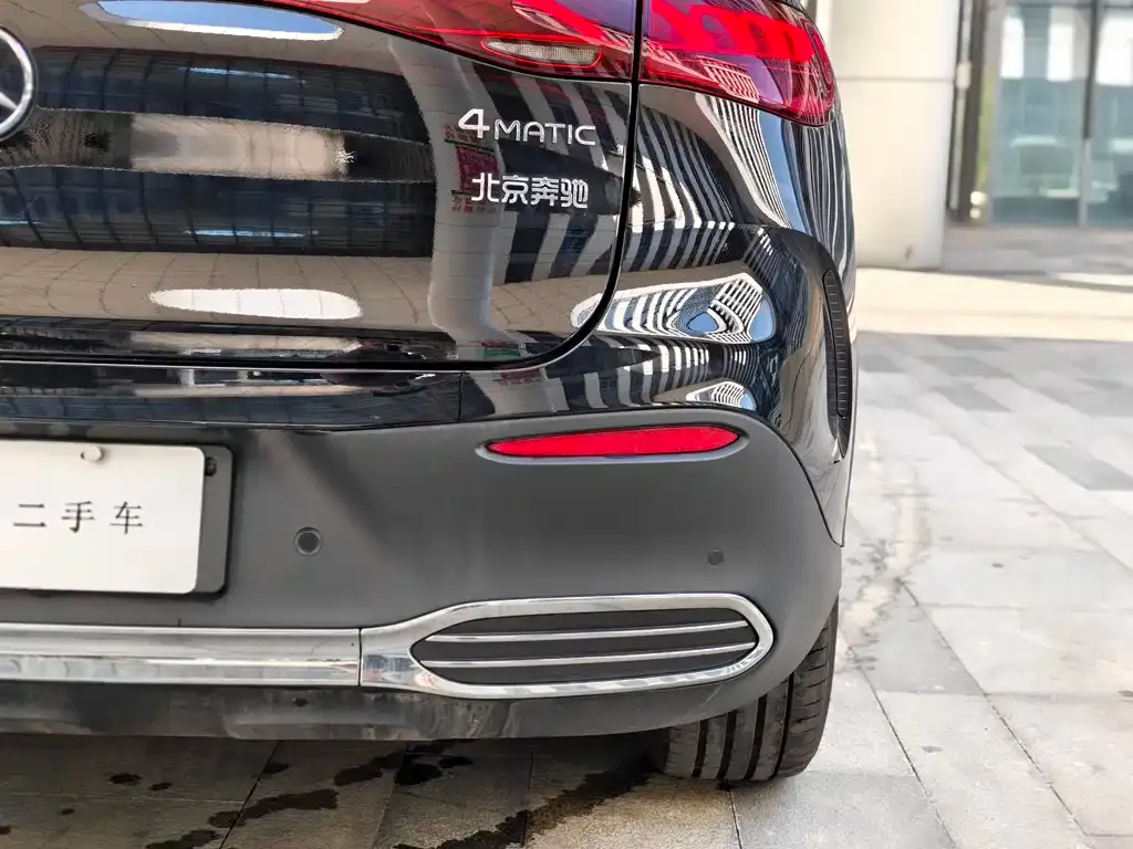 Mercedes-Benz EQE SUV — фото 9