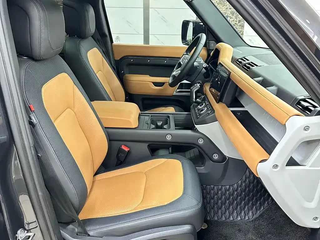 Land Rover Defender — фото 3
