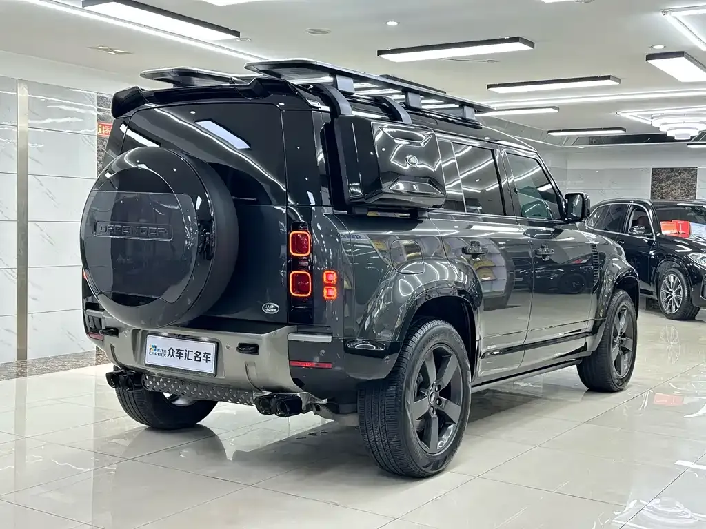 Land Rover Defender — фото 4