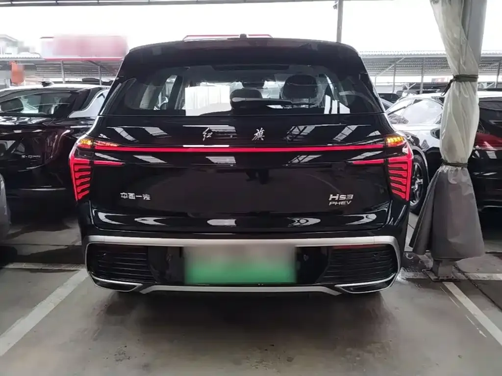 Hongqi HS3 PHEV — фото 6