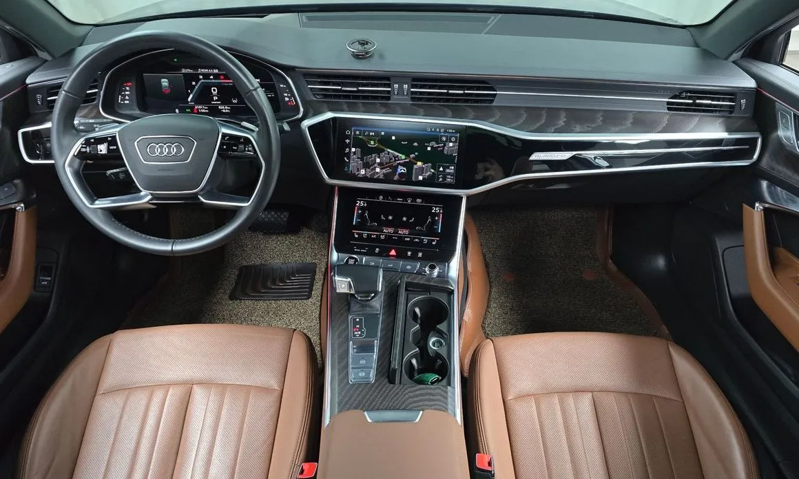 Audi A6 — фото 6