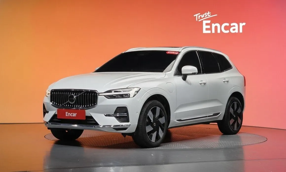 Volvo XC60 — фото 1