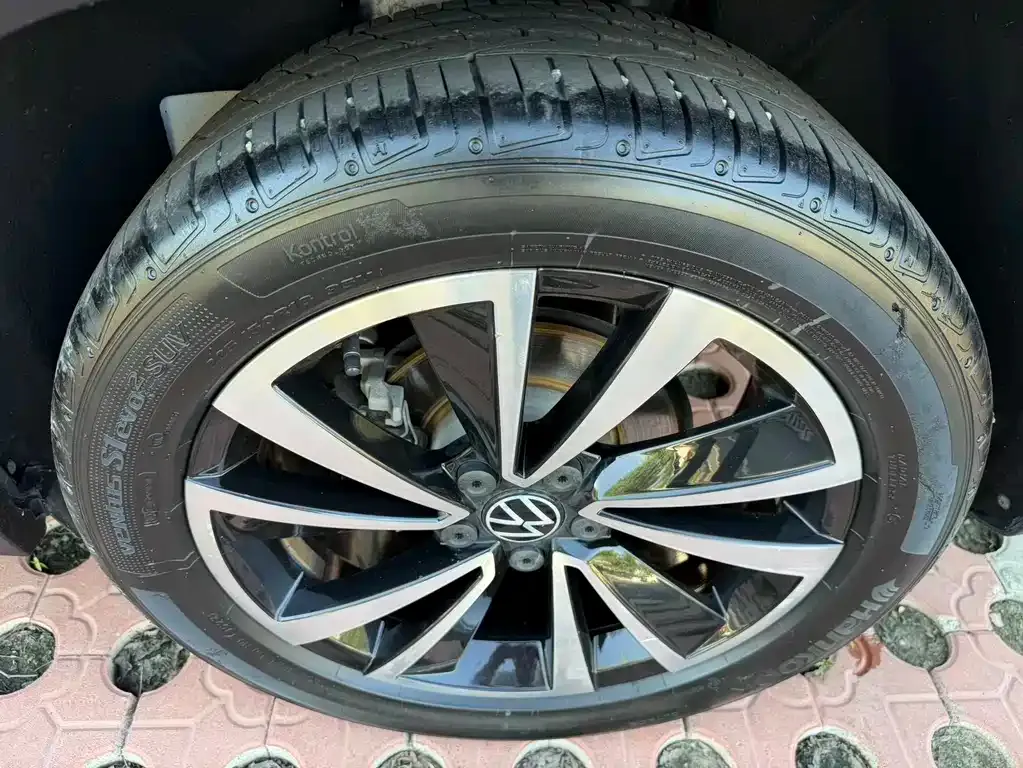 Volkswagen Tharu — фото 6