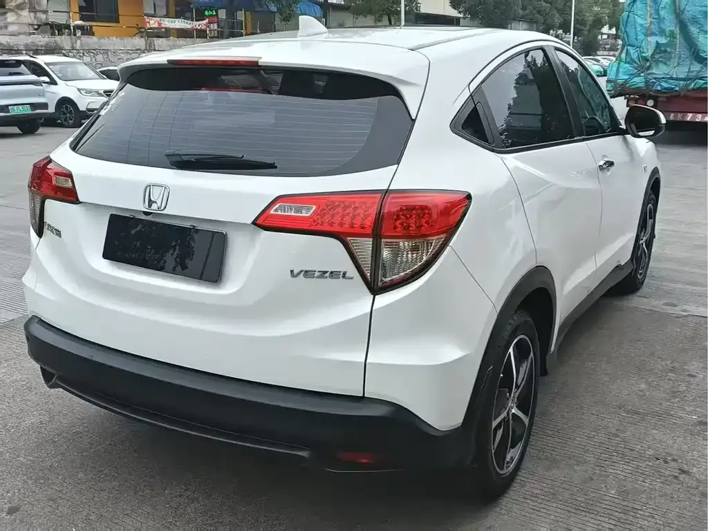 Honda Vezel — фото 3