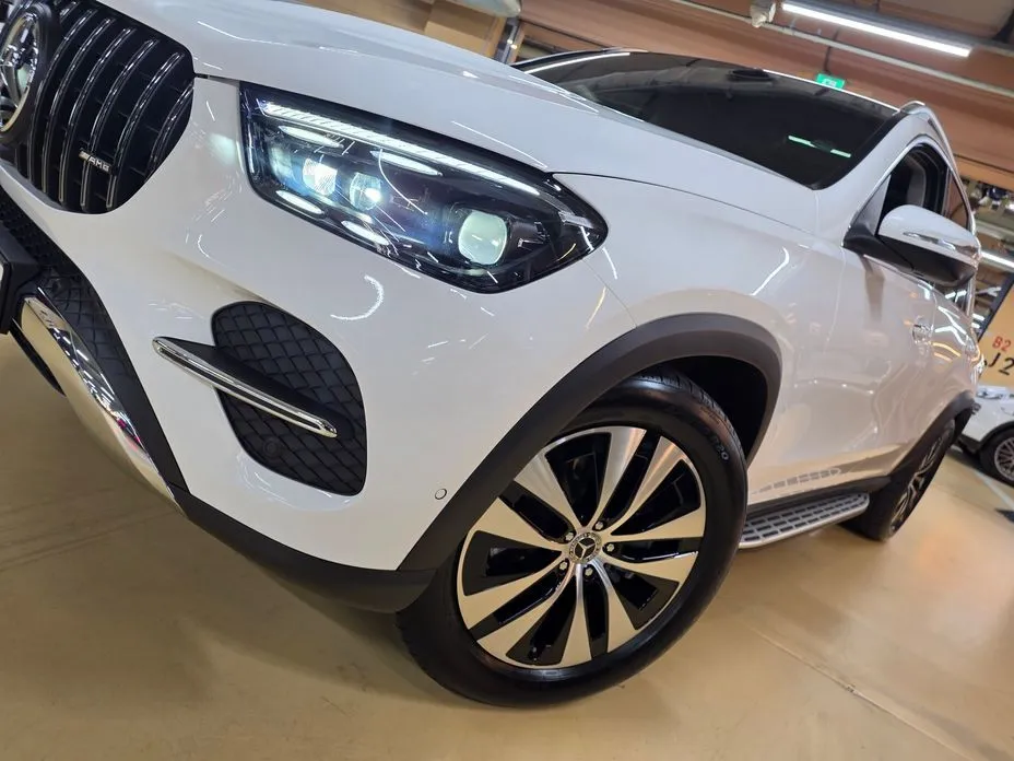 Mercedes-Benz GLE-Class — фото 6